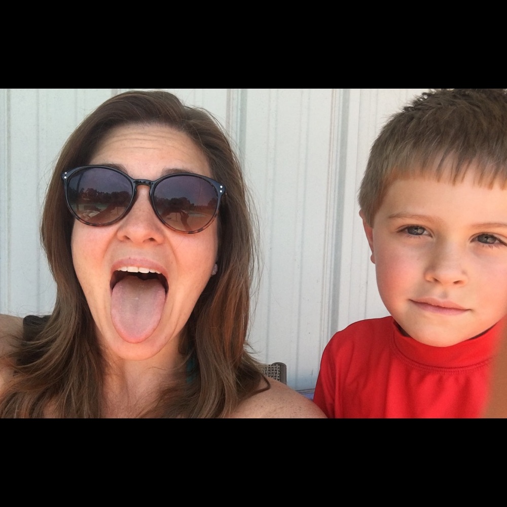 Meet your Posher, Melissa